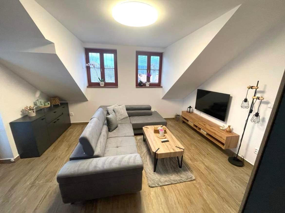 Apartman V Kasperskych Horach Кашперске-Гори Экстерьер фото